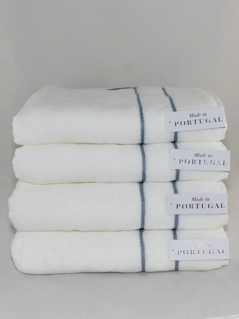 NWT 4Pc Felpinter Portugal White Luxury Bath Towels Blue Grey Embroidered Line